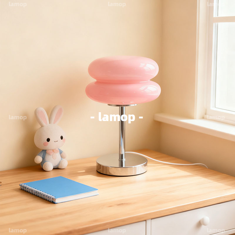 Kremowa retro lampka nocna w s – Decor Lighting Lamps recenzja i cena